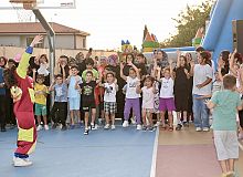 Körfez’de Mahalle Şenlikleri Miniklere Tatil Coşkusu Yaşatıyor