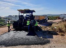 Körfez’de Yol Konforu Artıyor: Asfalt Çalışmaları Hızla İlerliyor