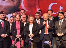 CHP Kocaeli’de Yeni Dönem: Erdem Arcan İl Başkanı Seçildi