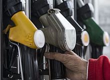 Motorine 2 TL Zam Kapıda: ABD Yaptırımı Piyasayı Sarstı