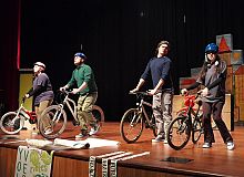 İki Teker Bir Rüya” Sahneye Çıktı