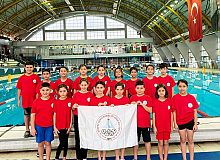 Körfezli Yüzücülerden Cumhuriyet Bayramı’na Yakışır Şampiyonluk