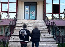 Uyuşturucu Ticareti Suçundan Aranan Şahıs Yakalandı