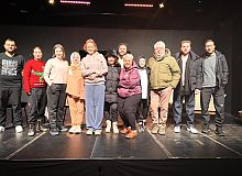 Kocaeli Şehir Tiyatroları Almanya’da Büyük İlgi Gördü