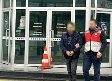 Yurtdışına Çıkışa İmkan Sağlayan Şahıs Yakalandı