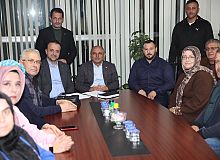 Başkan Söğüt Güney Mahallesi Teşkilatıyla Buluştu