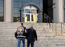  İzmit’te Aranan Şahıs Yakalandı