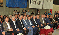 Canlar sevgide buluştu