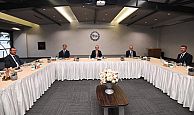 İlimizden Ayrılan Komutanlara Sayın Valimizin Ev Sahipliğinde Veda Yemeği Düzenlendi