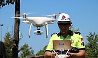 Drone ile trafik denetimleri yapılmaktadır.