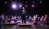 Oda Orkestrası muhteşem performansıyla  seyirciyi kendine hayran bıraktı