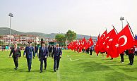 Körfez’de 23 Nisan kutlamalarına, vatandaşlar ve öğrenciler büyük ilgi gösterdi.