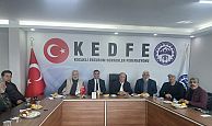 KEDFE’de Dayanışma Nöbeti: Alican Kazgan, federasyon binasını ziyaret etti