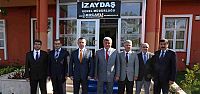 Başkan Karaosmanoğlu İZAYDAŞ ailesiyle bayramlaştı