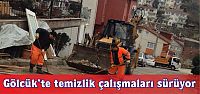 Gölcük'te temizlik çalışmaları sürüyor