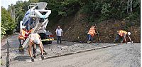 Karamürsel'de beton yol çalışması