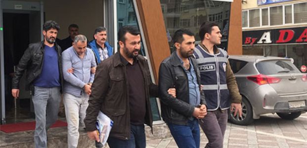  Tünel kazıp mazot çaldılar