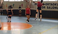 Körfez Belediyesi, voleybolda alt yapıyı kuruyor